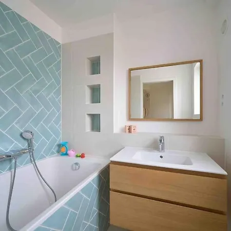 Apartment Marais - Parents & Kids With Park View